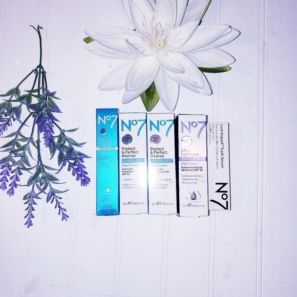 No7 Other - ❗O.B.O.❗5qty No7 cream set NWOT